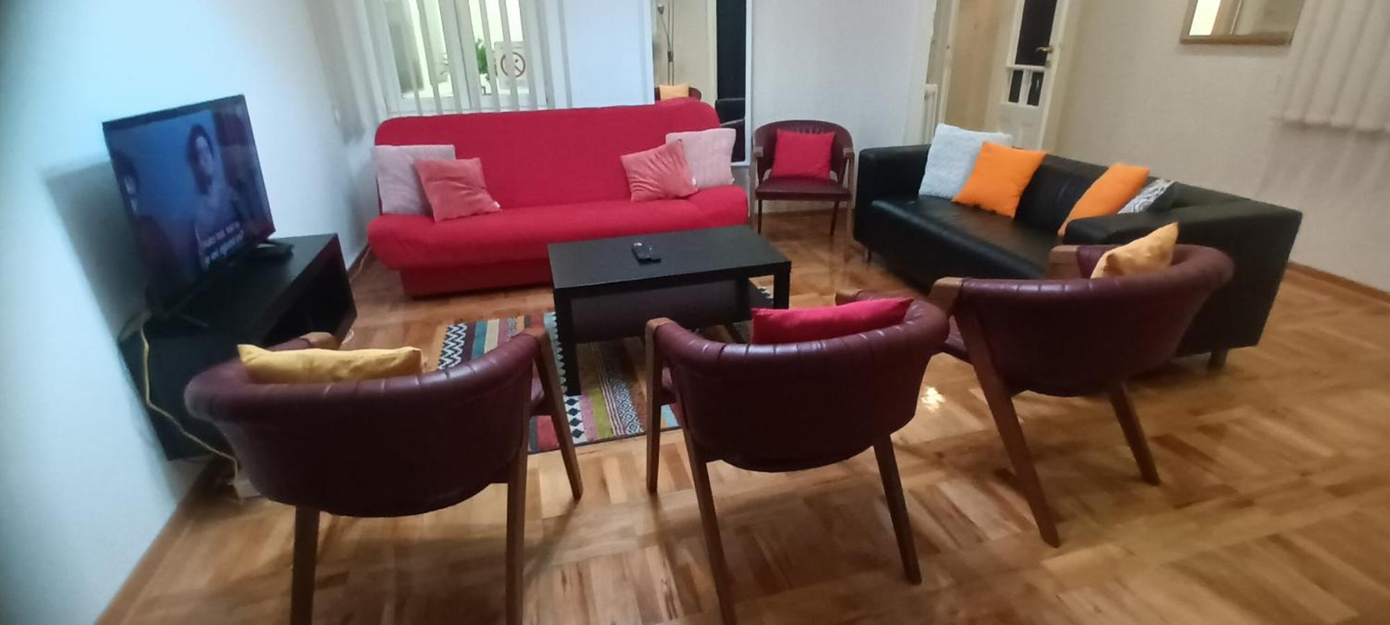 Authentic Belgrade Centre Apartments For Large Groups, Republic Square - Up To 47 People In 5 Apartments Room photo