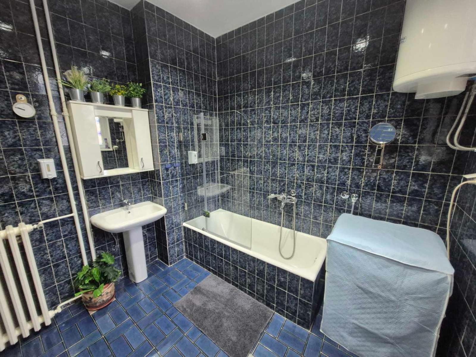 Authentic Belgrade Centre Apartments For Large Groups, Republic Square - Up To 47 People In 5 Apartments Room photo